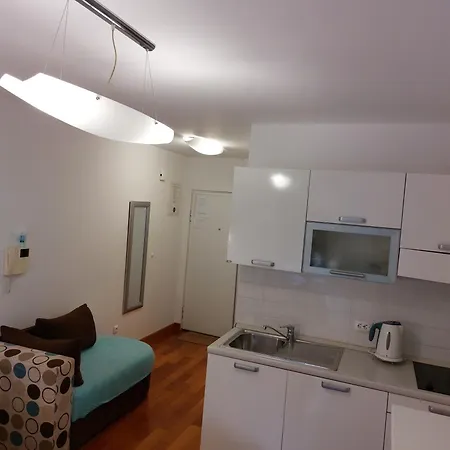 27 Apartment